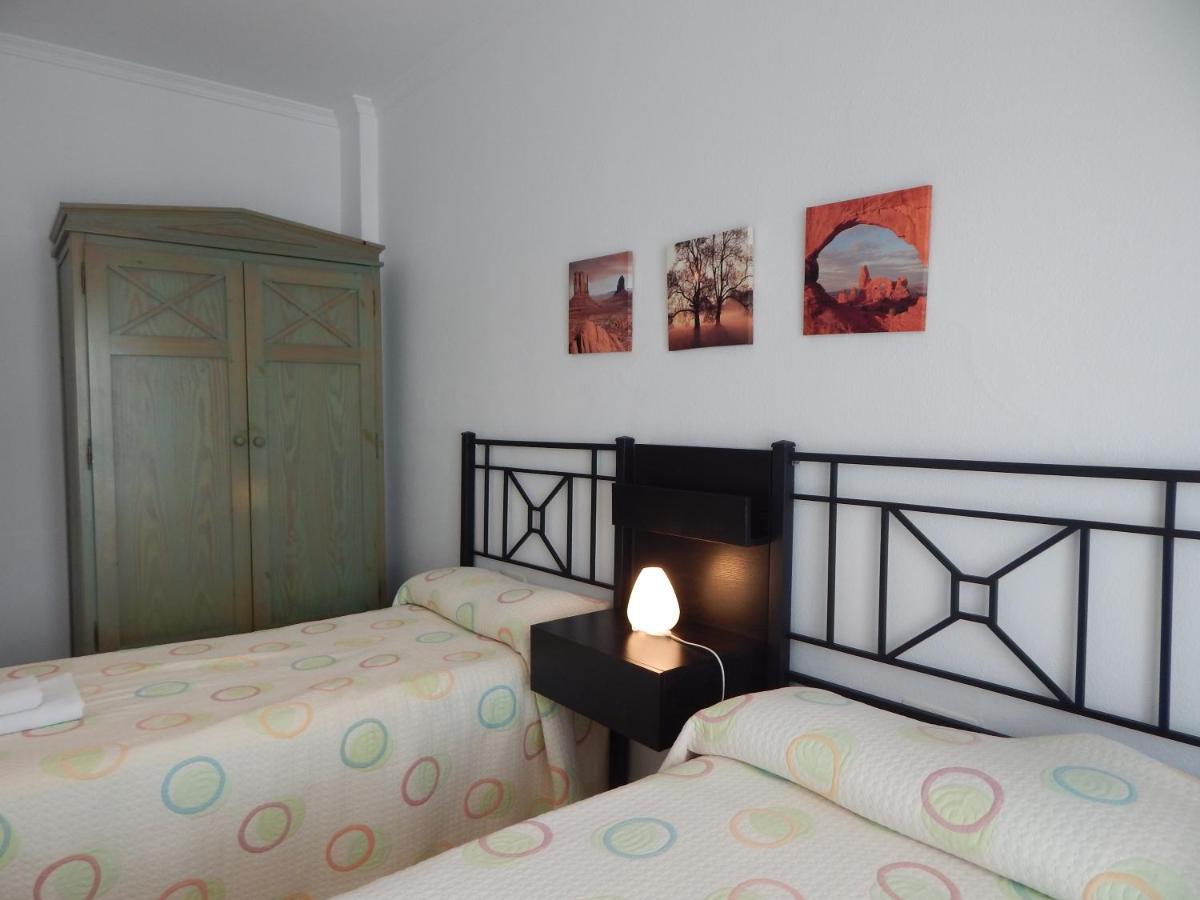 Apartamento Garcia Lorca,Solo Familia Y Parejas Conil De La Frontera Ngoại thất bức ảnh